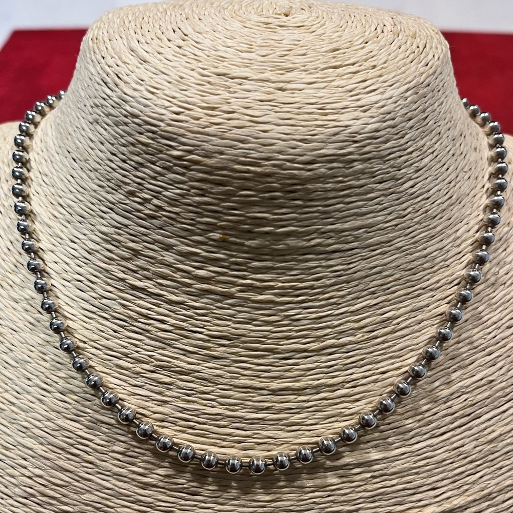🔵PRE-LOVED AUTHENTIC STERLING SILVER SOLID BALL LINK CHAIN/CHOKER NECKLACE - Picture 8 of 13